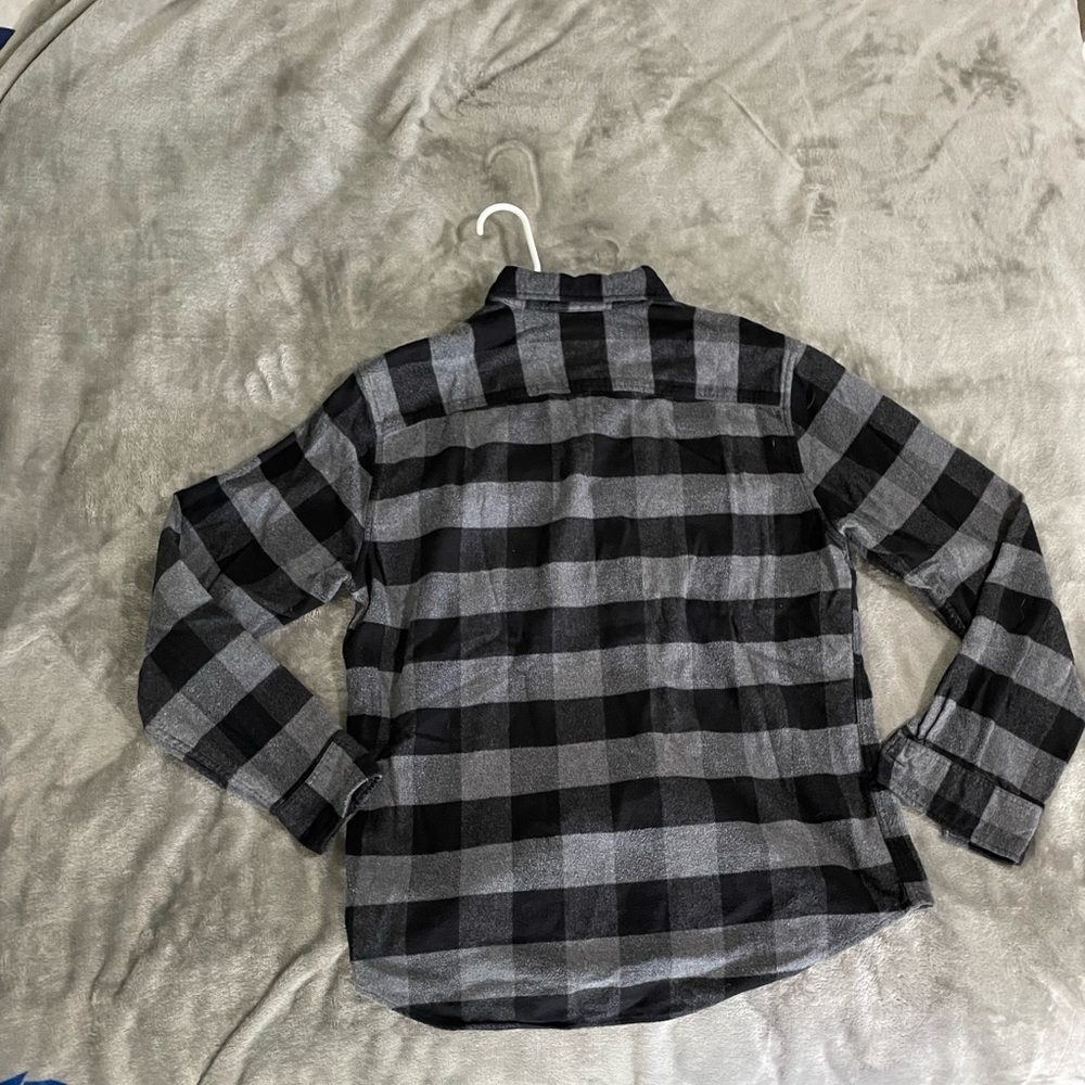 american eagal black and grey flannel